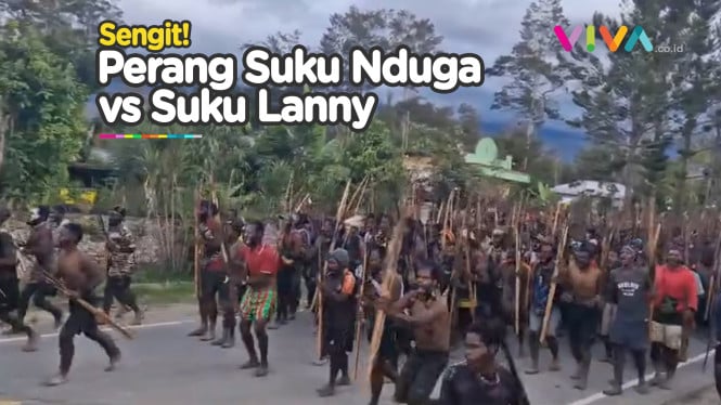 2 Suku Papua Perang, Busur Panah dan Sajam Penuhi Jalanan