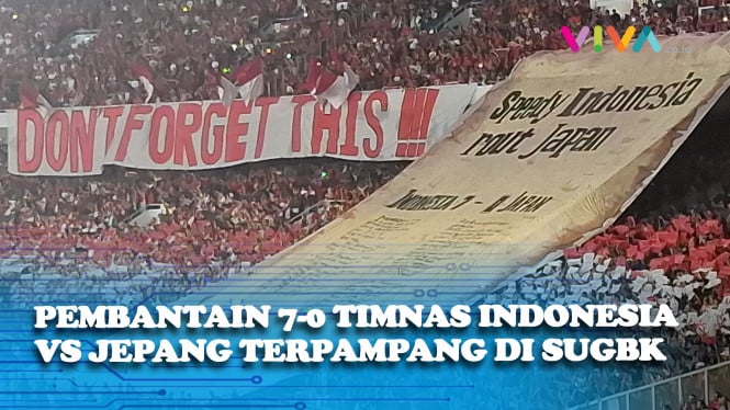 MERINDING! Supporter Timnas Bentangkan Koreografi Ciamik