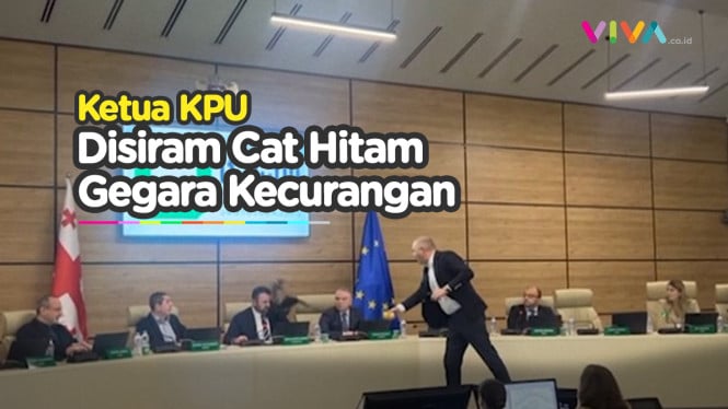 Parlemen Panas, Ketua KPU Pusat Disiram Cat Hitam oleh Anggo