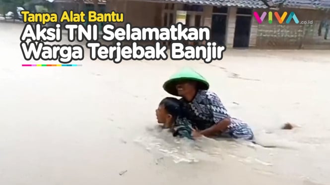 Aksi TNI Lawan Arus Deras Evakuasi Korban Banjir Cianjur