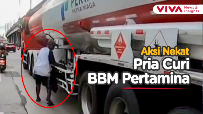 Nyali Segunung! Pria Santai Curi BBM dari Truk Pertamina